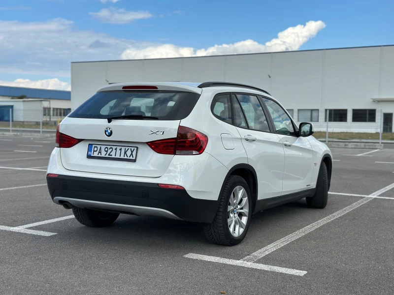 BMW X1 xDrive* AppleCarPlay* Navi* EURO5B, снимка 3 - Автомобили и джипове - 47535715