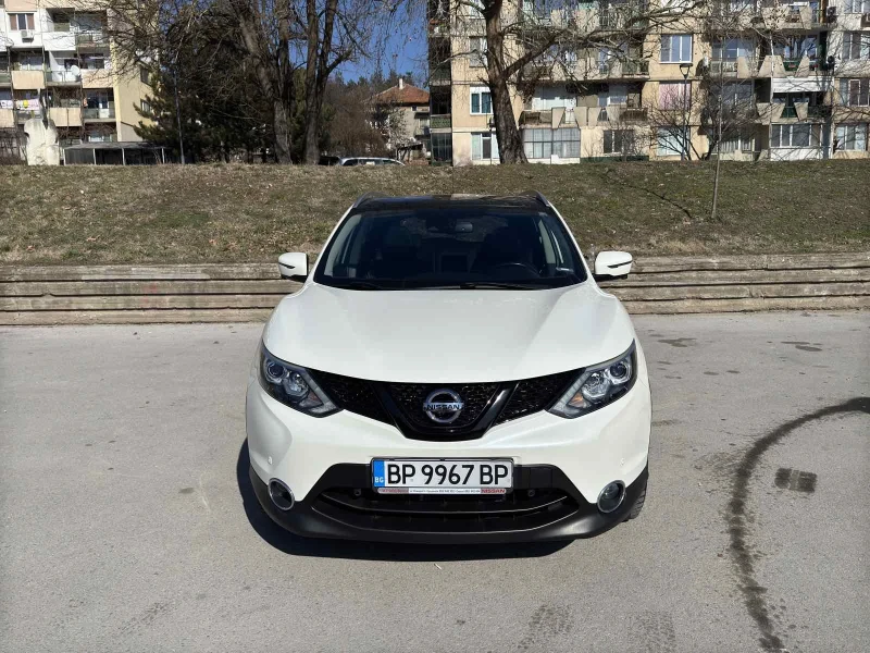 Nissan Qashqai, снимка 1 - Автомобили и джипове - 49239750