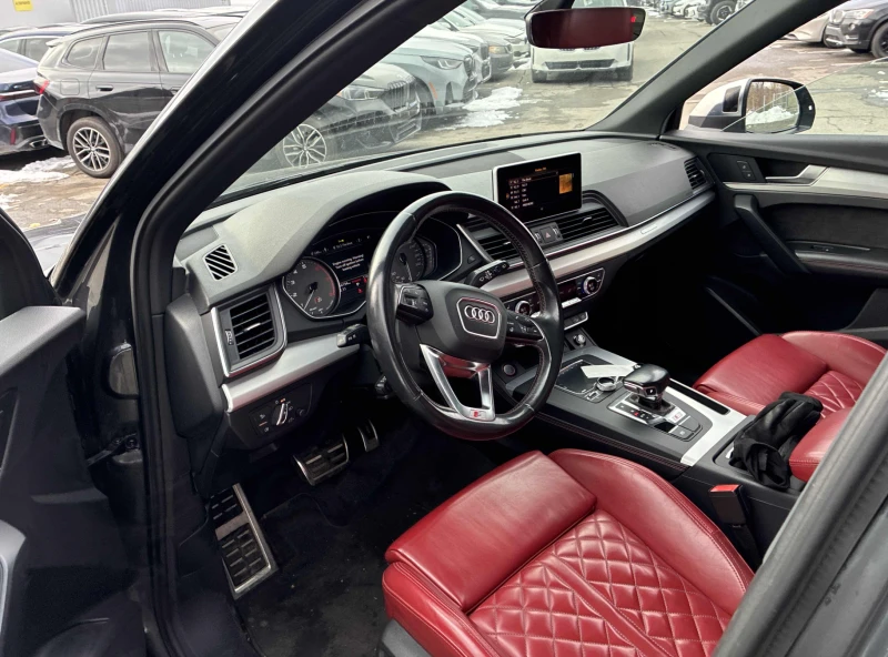 Audi SQ5 PROGRESSIVE* S-LINE* АВТОКРЕДИТ, снимка 5 - Автомобили и джипове - 52749684