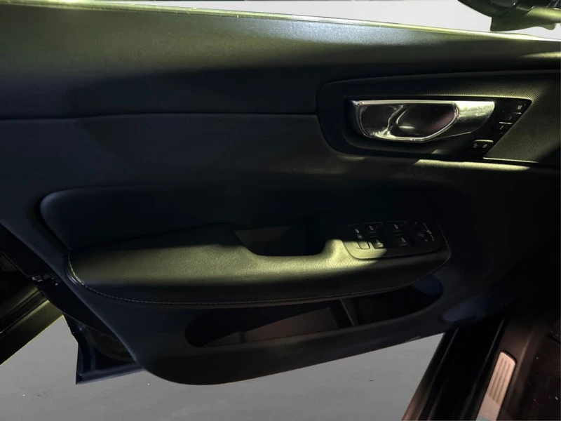 Volvo XC60 T8 INSCRIPTION* PLUG-IN* ПОДГРЕВ* 360 КАМЕРИ, снимка 9 - Автомобили и джипове - 52626024