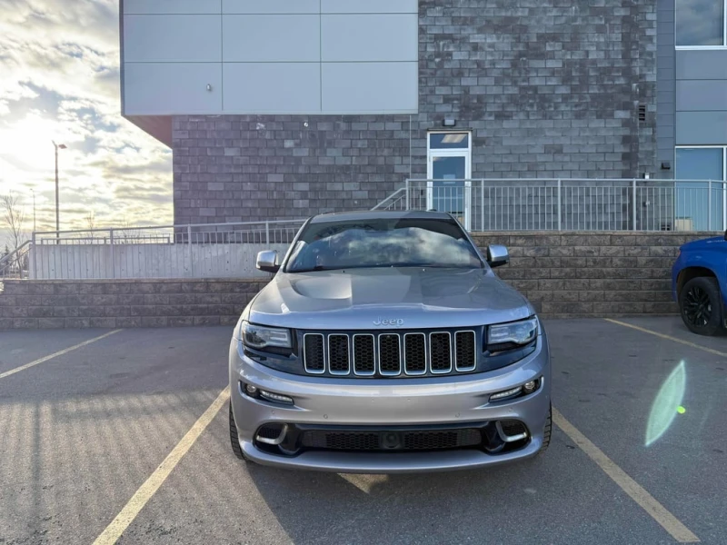 Jeep Grand cherokee 2016 SRT AWD * БЕЗ ПЪРВОНАЧАЛНА ВНОСКА, снимка 2 - Автомобили и джипове - 53186924