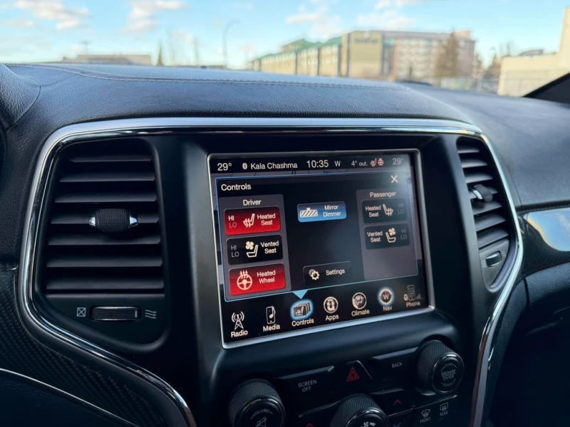 Jeep Grand cherokee 2016 SRT AWD * БЕЗ ПЪРВОНАЧАЛНА ВНОСКА, снимка 15 - Автомобили и джипове - 53186924