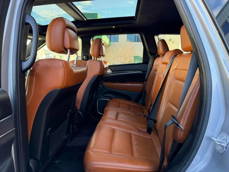 Jeep Grand cherokee 2016 SRT AWD * БЕЗ ПЪРВОНАЧАЛНА ВНОСКА, снимка 13 - Автомобили и джипове - 53186924