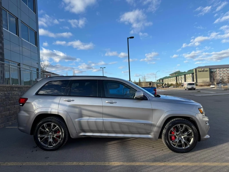 Jeep Grand cherokee 2016 SRT AWD * БЕЗ ПЪРВОНАЧАЛНА ВНОСКА, снимка 5 - Автомобили и джипове - 53186924