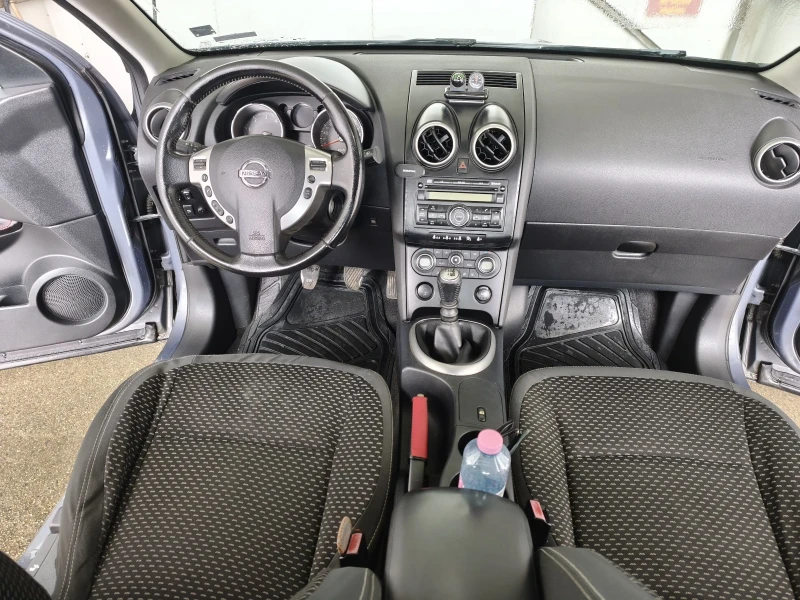 Nissan Qashqai 1.5dci Pure drive ОБСЛУЖЕНА !, снимка 10 - Автомобили и джипове - 53201095