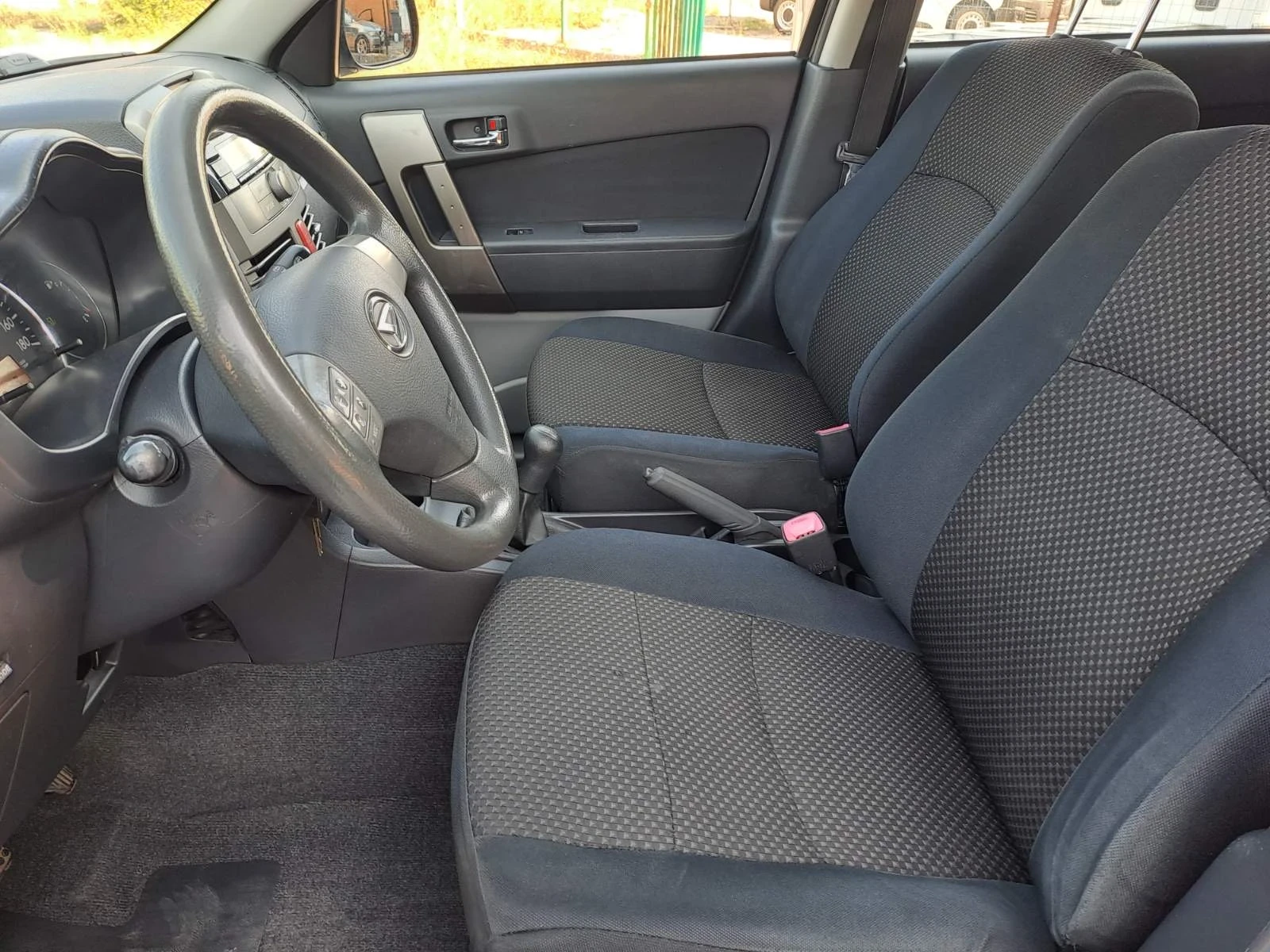 Daihatsu Terios 1.5i - изображение 9
