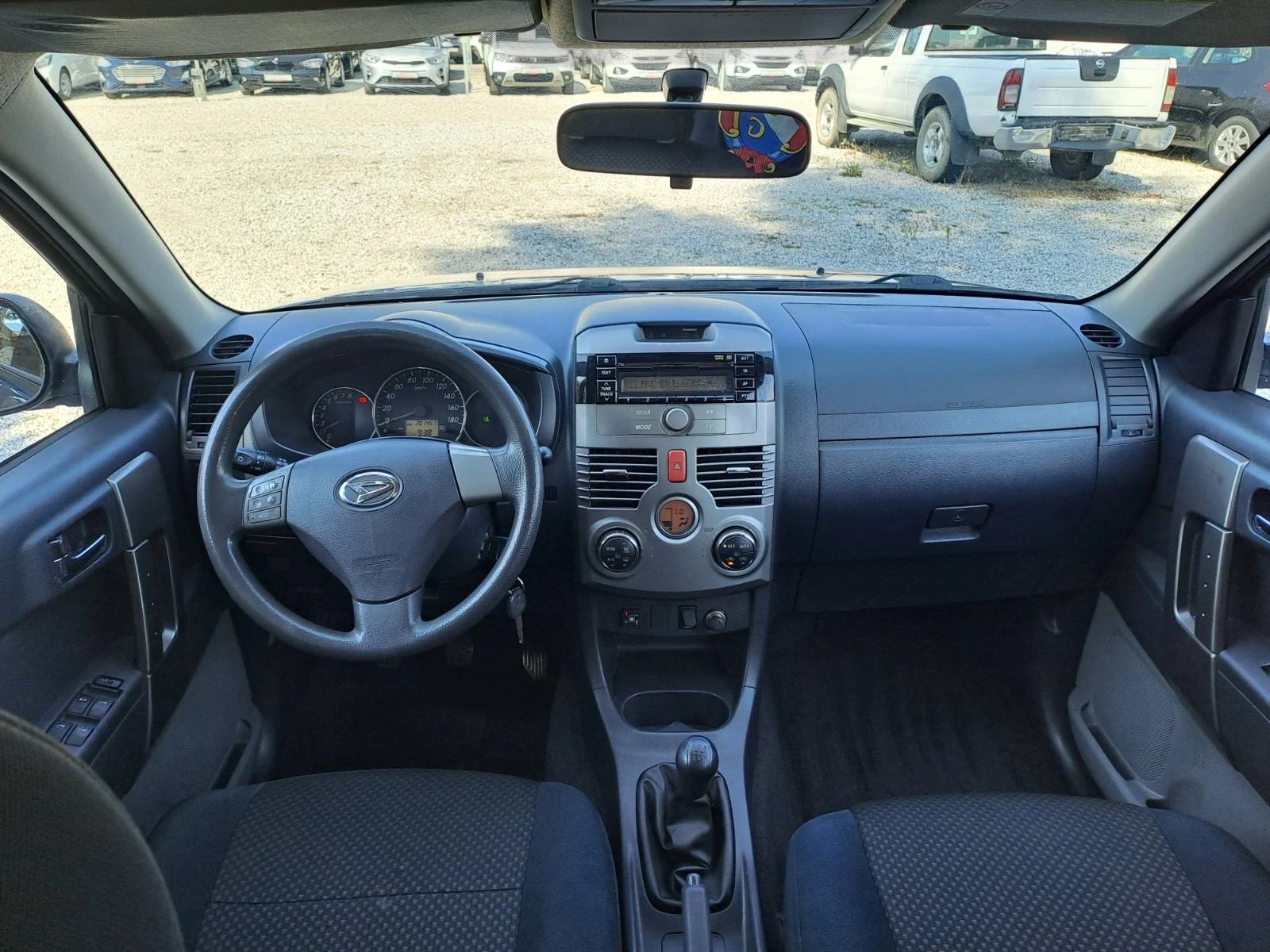 Daihatsu Terios 1.5i - изображение 8
