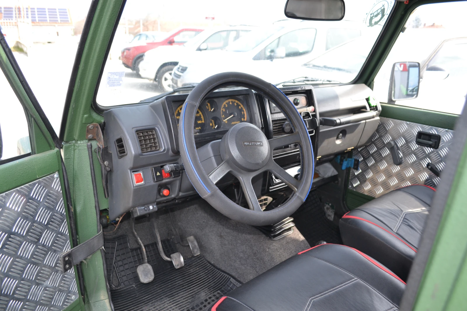 Suzuki Santana 1.3-GAZ, снимка 9 - Автомобили и джипове - 53872757