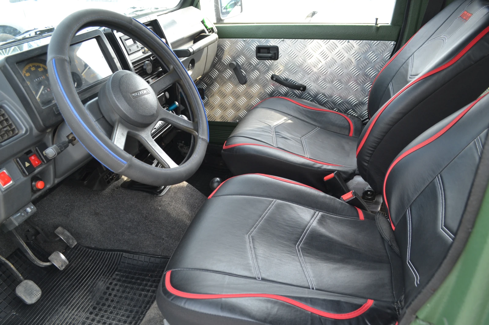 Suzuki Santana 1.3-GAZ, снимка 7 - Автомобили и джипове - 53872757