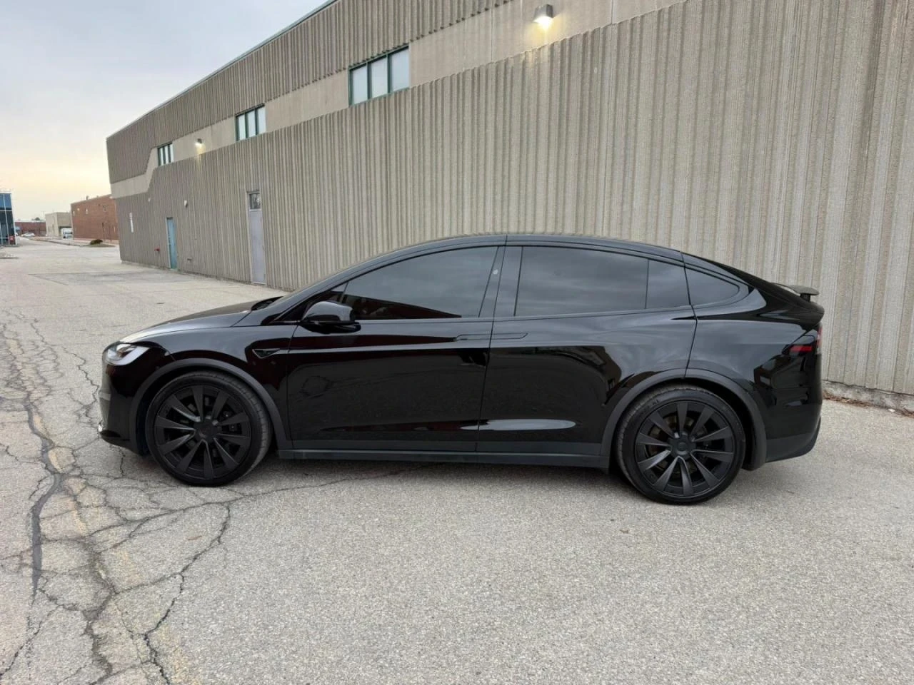 Tesla Model X Plaid | 1020hp | AWD | Falcon Doors | FULL | 360| , снимка 3 - Автомобили и джипове - 54205372