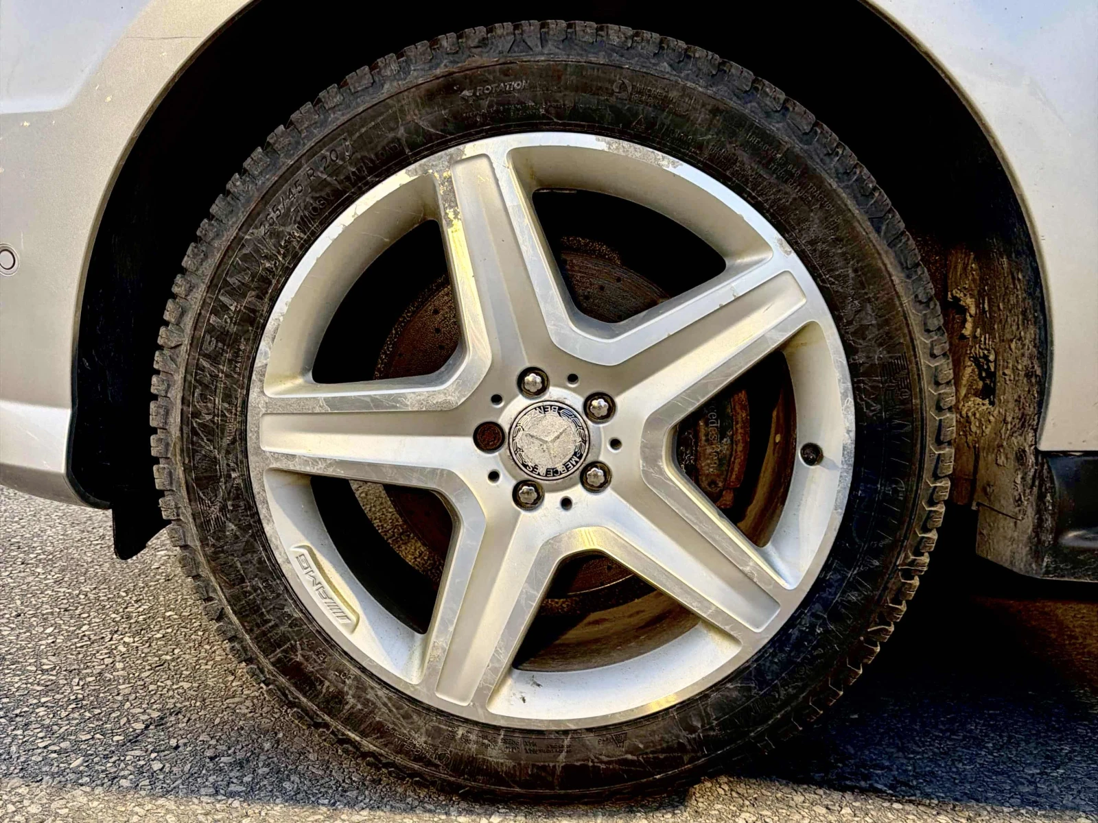 Mercedes-Benz ML 350 Diesel* ПОДГРЕВ* HARMAN* 360* PANO* KEYLESS, снимка 7 - Автомобили и джипове - 54230972