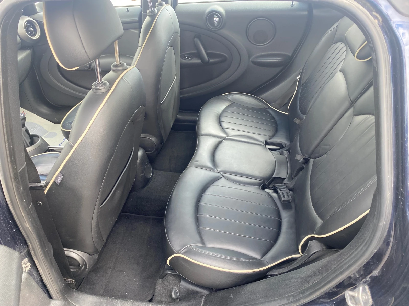 Mini Countryman 1.6i Кожа Панорама Нави, снимка 9 - Автомобили и джипове - 54231240