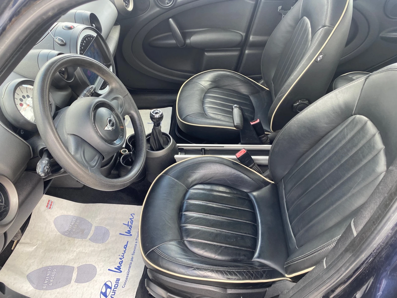 Mini Countryman 1.6i Кожа Панорама Нави, снимка 8 - Автомобили и джипове - 54231240