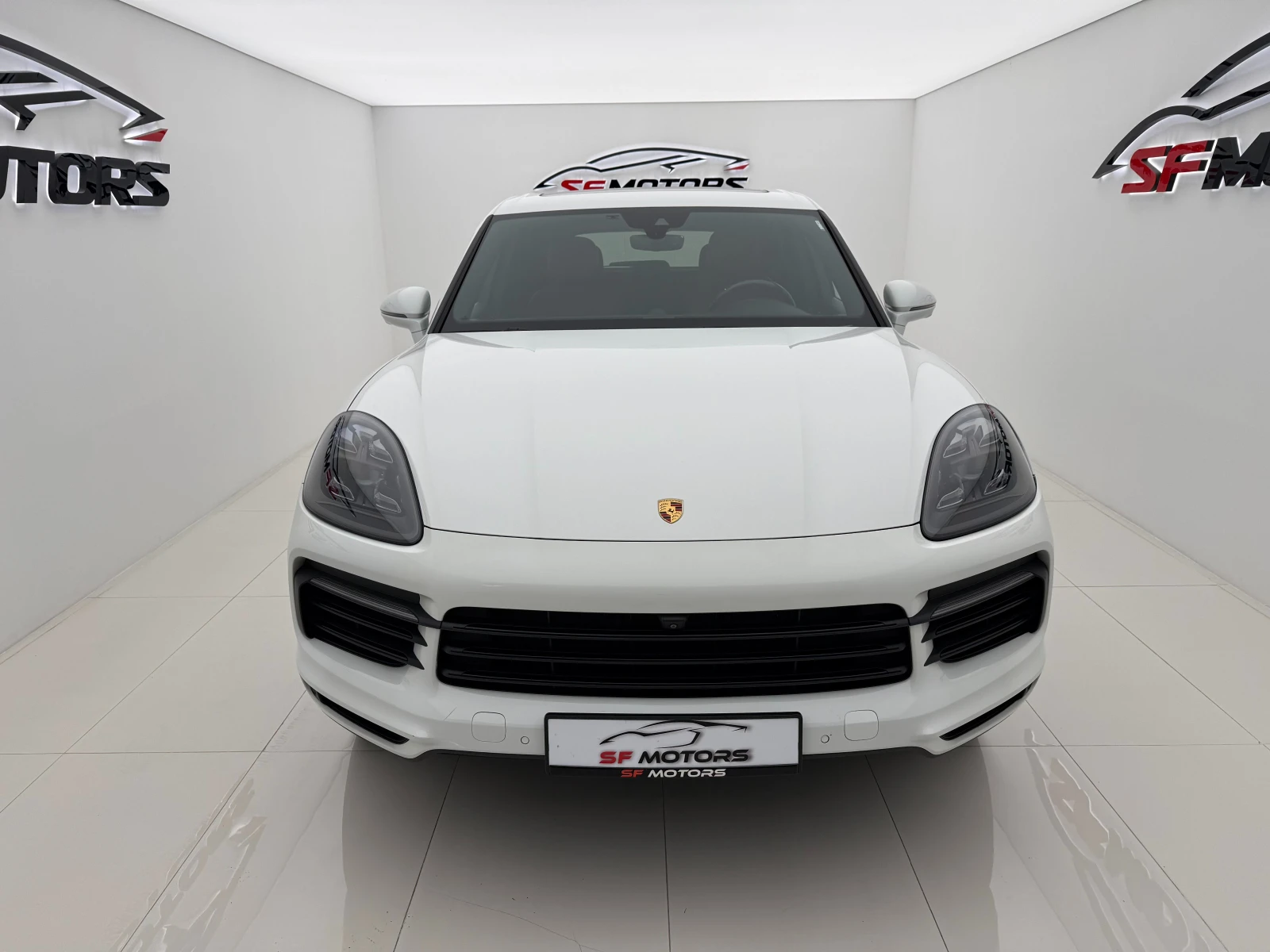 Porsche Cayenne Carbon\Bose\Pano, снимка 2 - Автомобили и джипове - 55393110