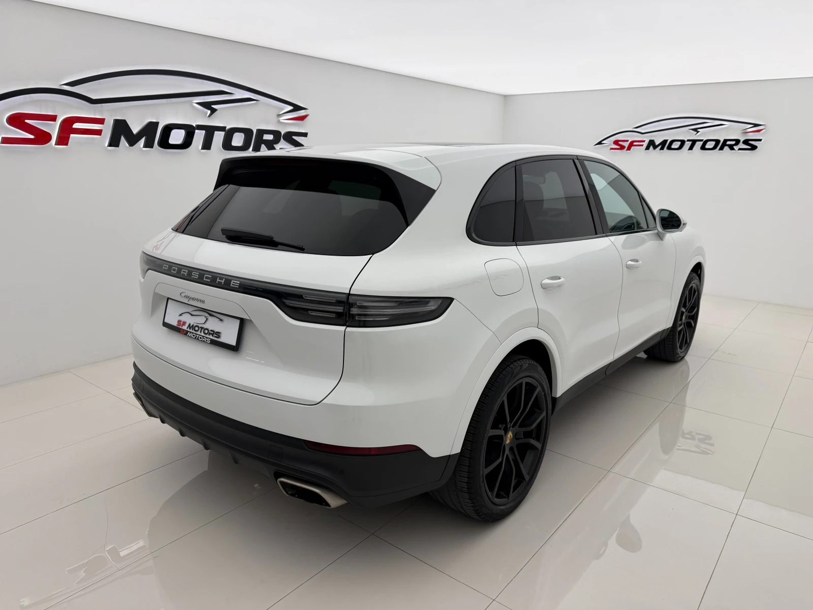 Porsche Cayenne Carbon\Bose\Pano, снимка 6 - Автомобили и джипове - 55393110
