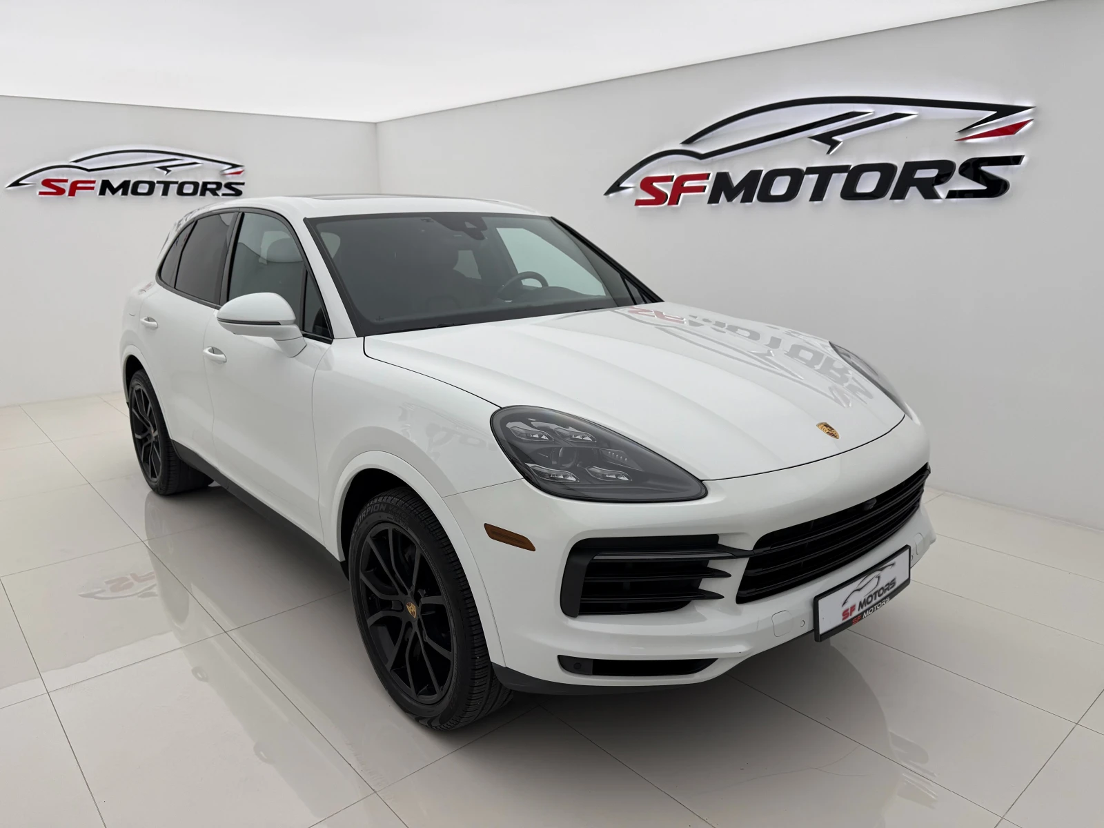 Porsche Cayenne Carbon\Bose\Pano