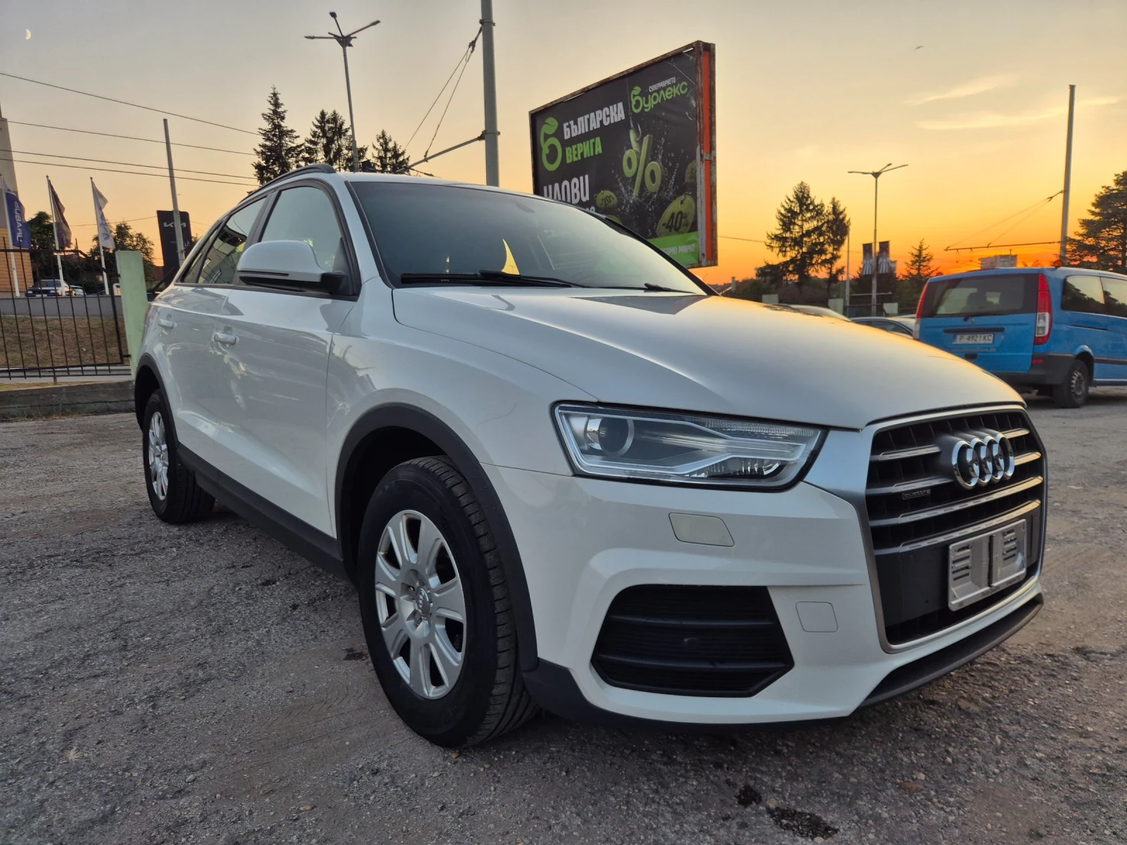 Audi Q3 2.0TDI* QUATTRO* NAVI* ПОДГРЕВ* LED, снимка 5 - Автомобили и джипове - 55694975