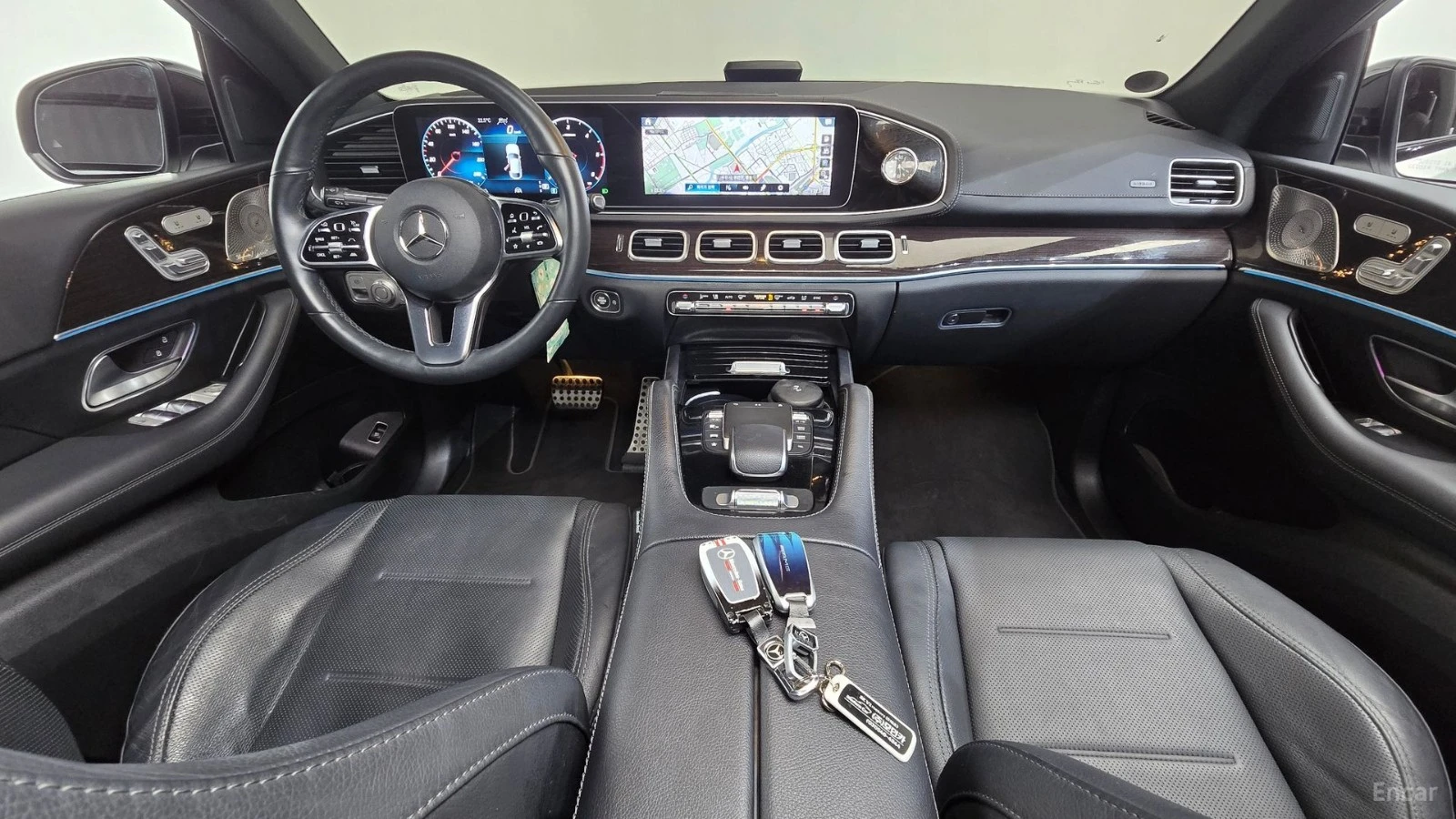 Mercedes-Benz GLE 400 AMG Line| AIR| DISTRO| ОБДУХ| 360| HUD| 3 AC| , снимка 8 - Автомобили и джипове - 56135691