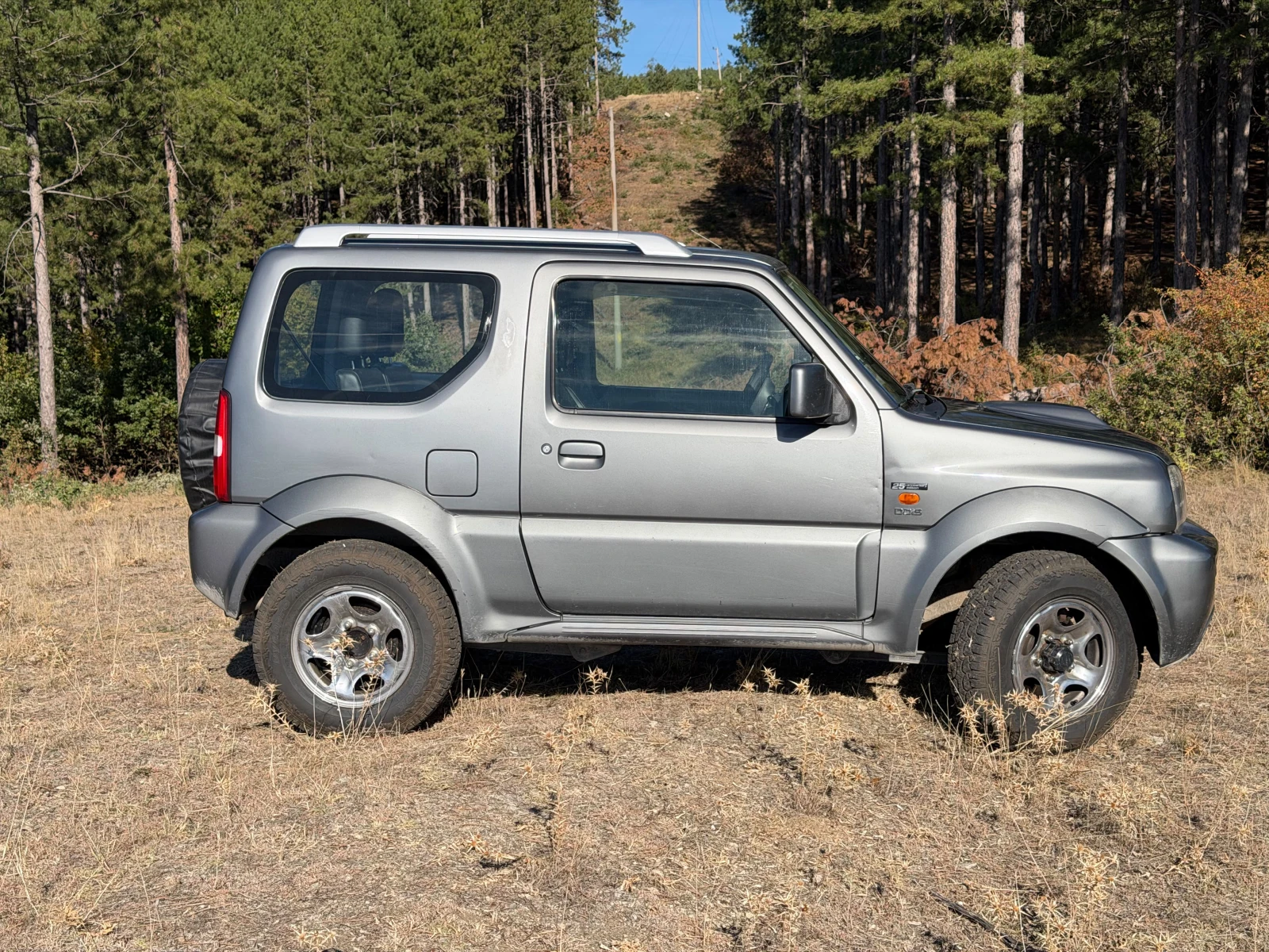 Suzuki Jimny 25th Anniversary Edition, снимка 4 - Автомобили и джипове - 56571591