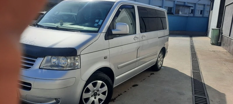 VW Multivan, снимка 2 - Бусове и автобуси - 46772813