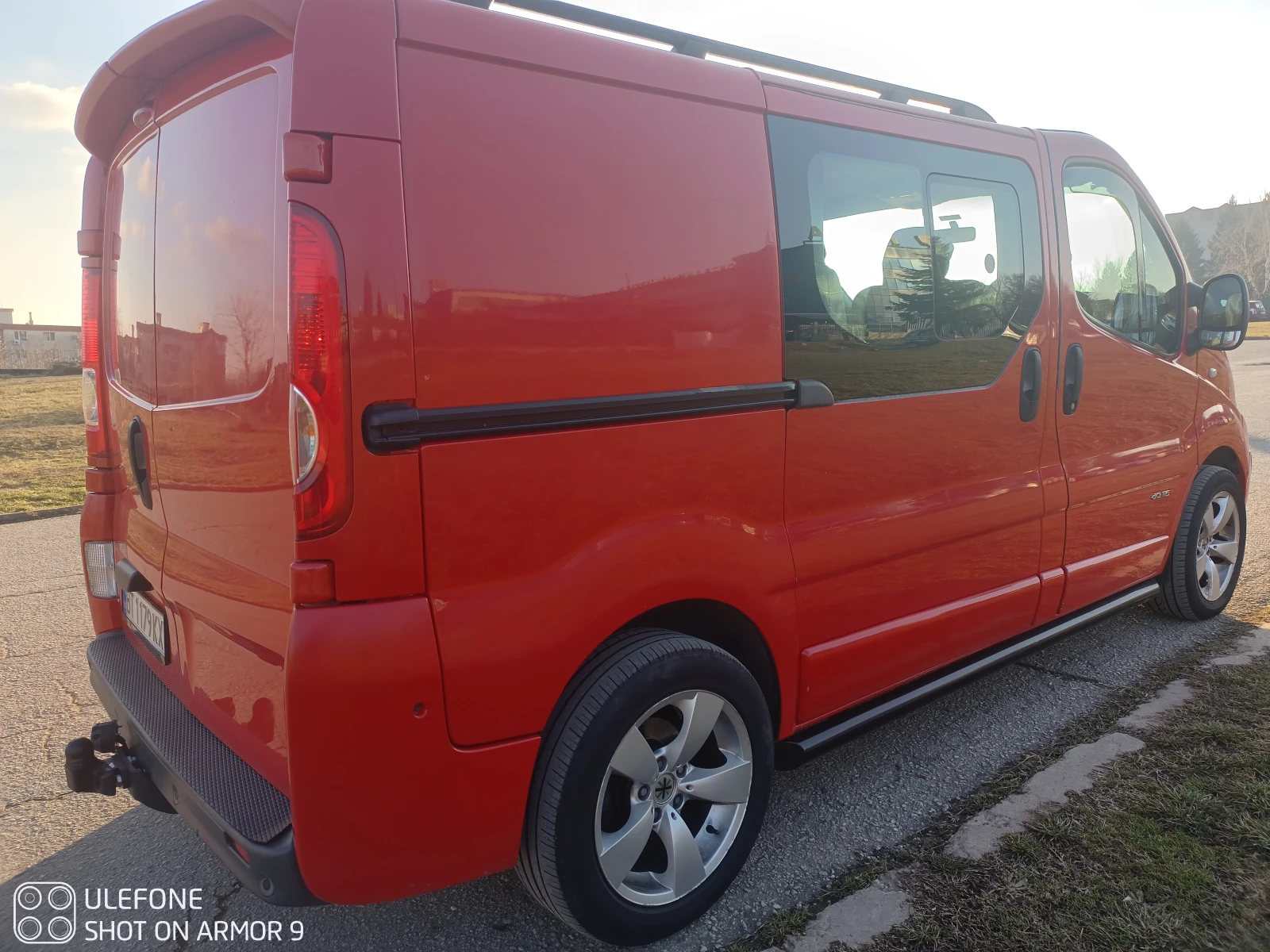 Renault Trafic 2.0 - изображение 7