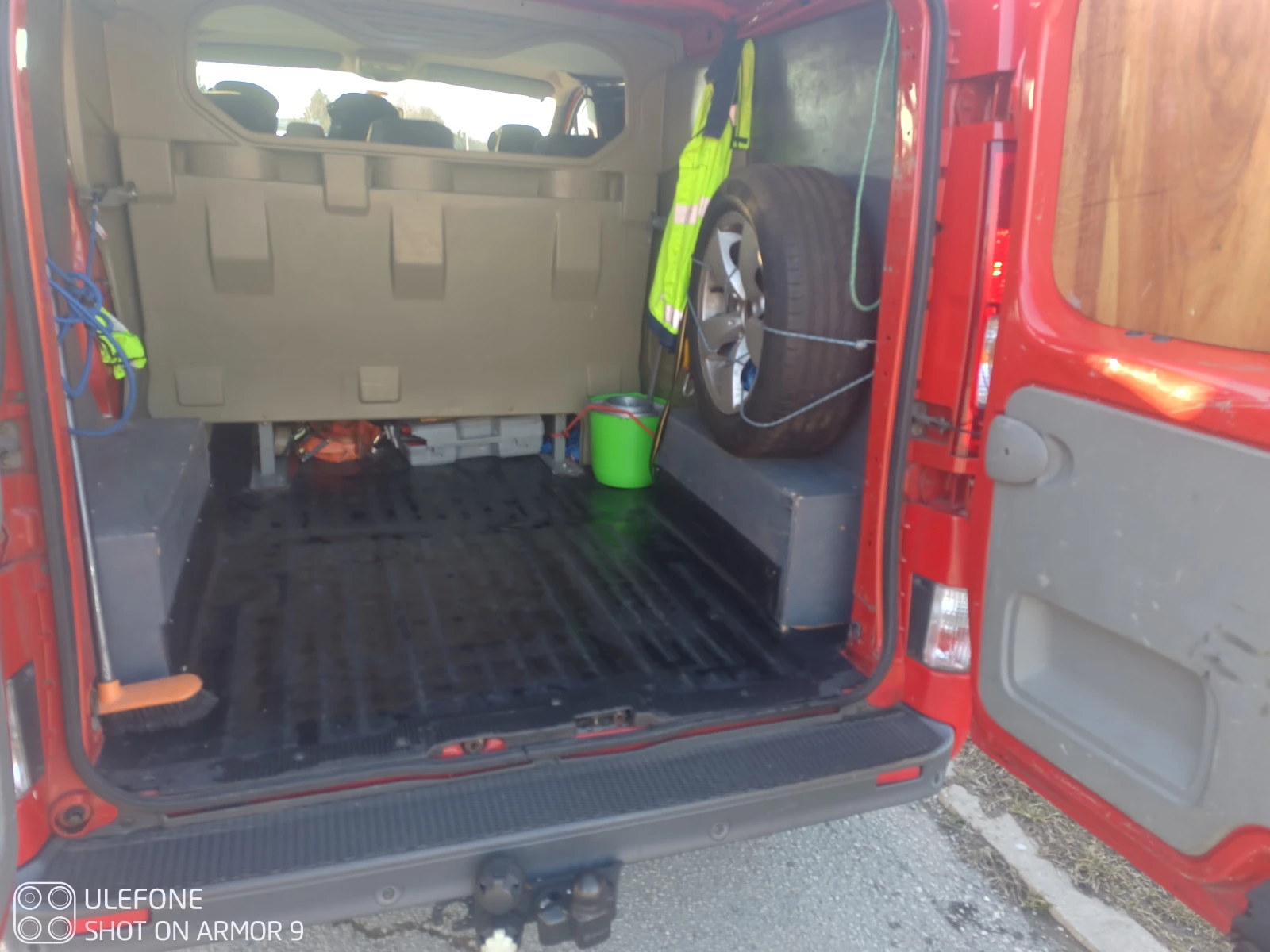 Renault Trafic 2.0 - изображение 4