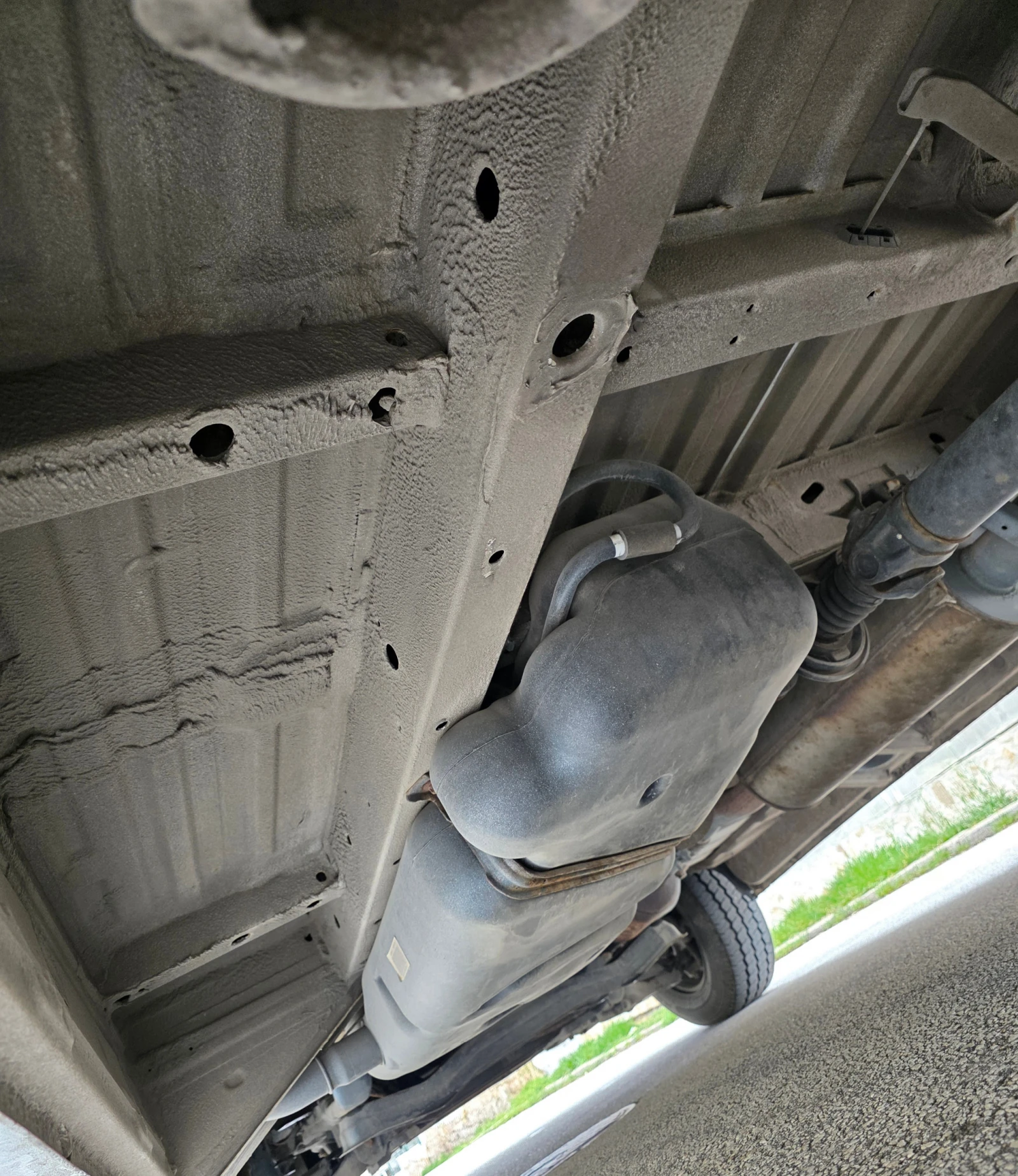 Mercedes-Benz Sprinter 311 Климатик* Изофикс , снимка 14 - Бусове и автобуси - 54046058