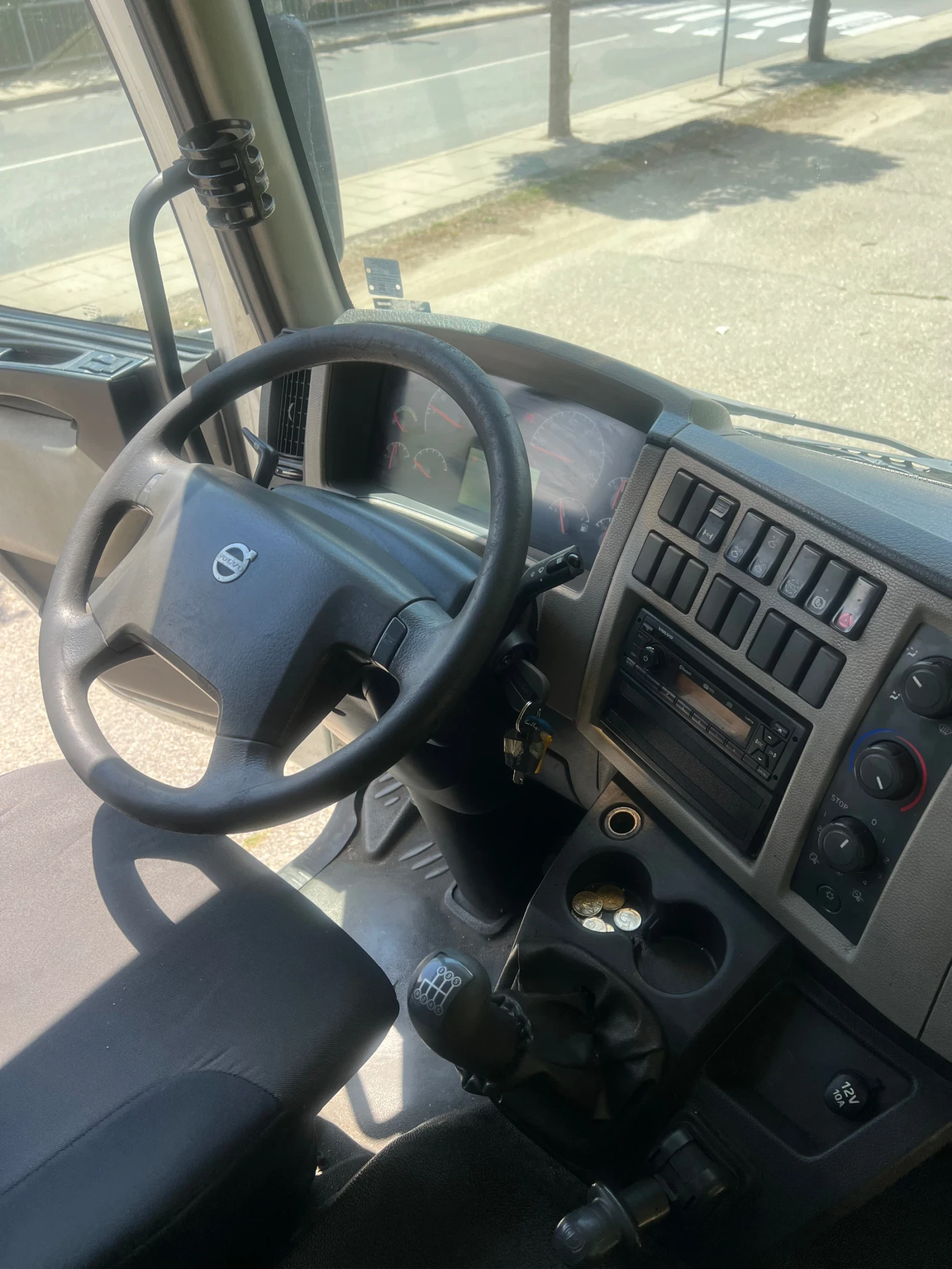 Volvo Fl, снимка 12 - Камиони - 55448318