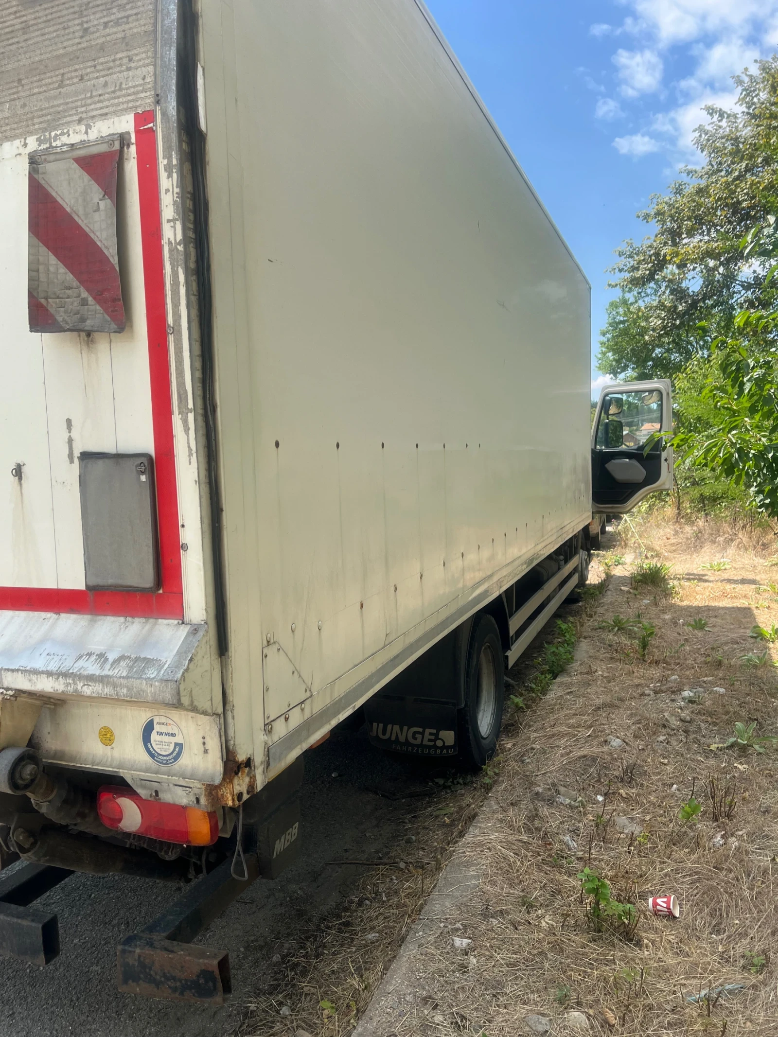 Volvo Fl, снимка 17 - Камиони - 55448318
