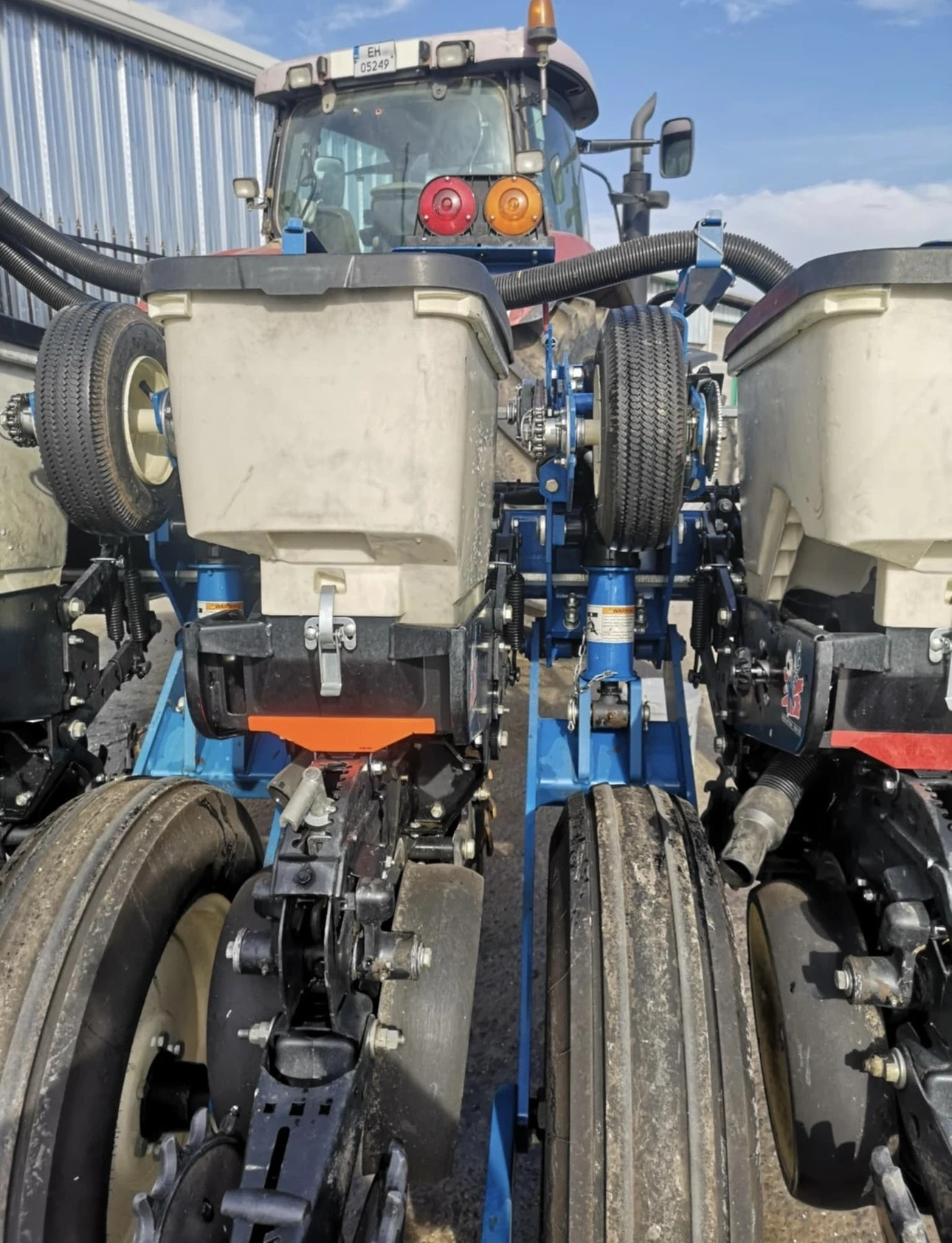 Сеялка Kinze 3000, снимка 5 - Селскостопанска техника - 54027264
