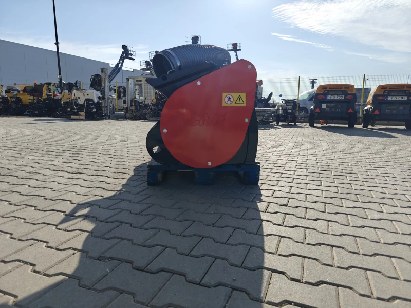 Допълнително оборудване Друг вид Миксер кофа CNF BMX250, снимка 8 - Индустриална техника - 51125900