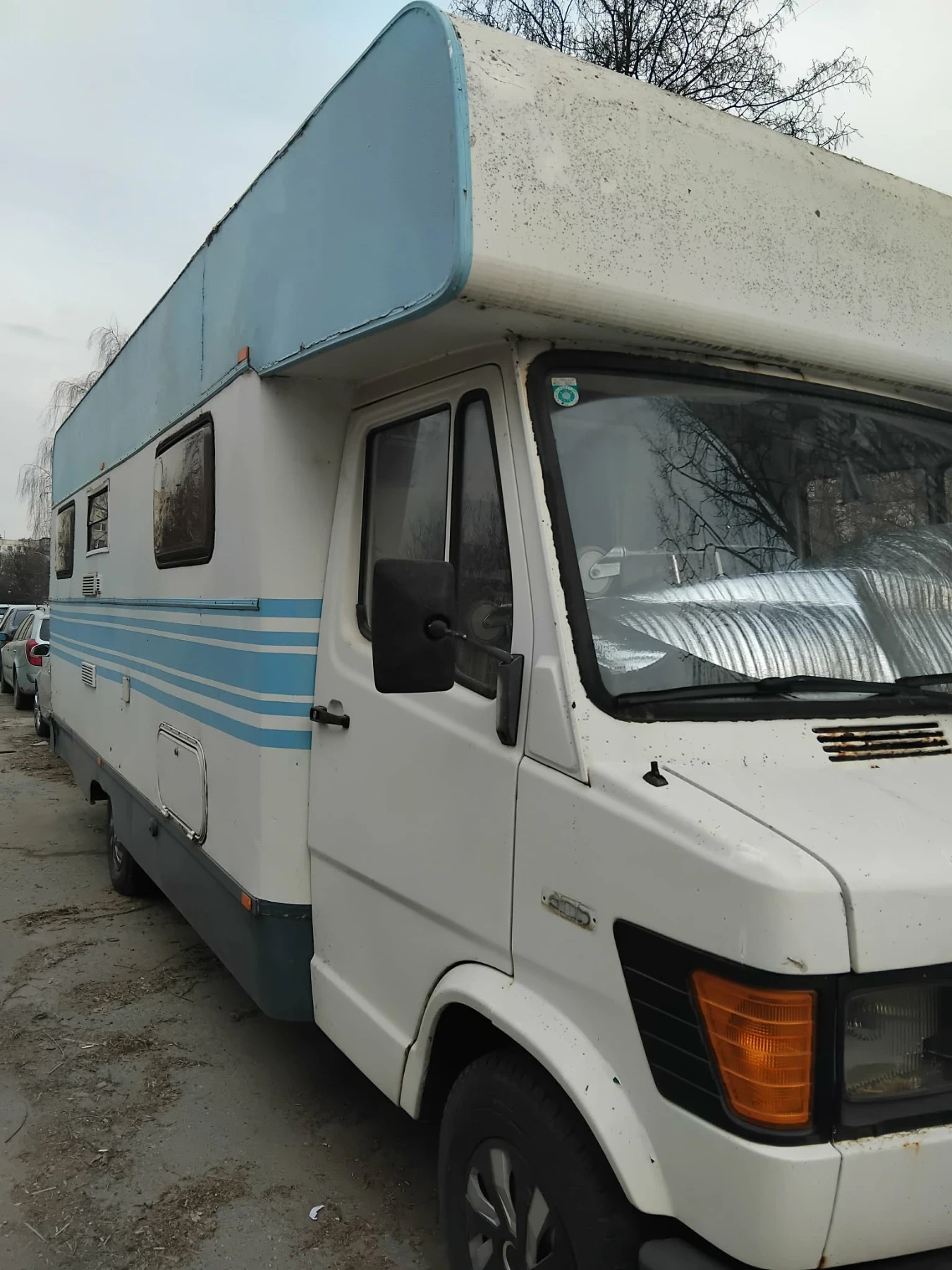 Кемпер Mercedes-Benz 308, снимка 11 - Каравани и кемпери - 53448090