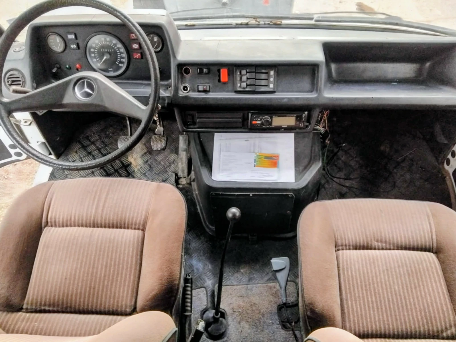 Кемпер Mercedes-Benz 308, снимка 3 - Каравани и кемпери - 53448090