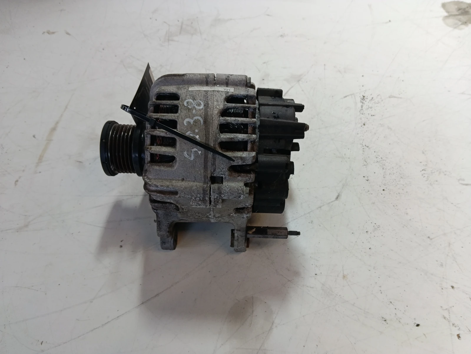 алтернатор 1.6TDI Skoda Octavia