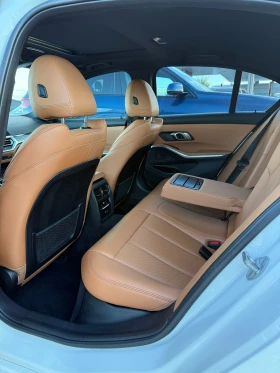 BMW 330 M-Sport Pack Individual, снимка 11