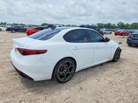 Alfa Romeo Giulia * SUPER* КОЖА* ПОДГРЕВ* ПЕРА* ШИБИДАХ* , снимка 3