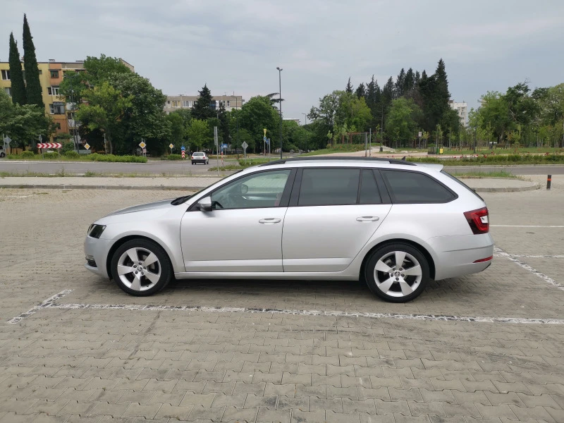 Skoda Octavia, снимка 5 - Автомобили и джипове - 49138496