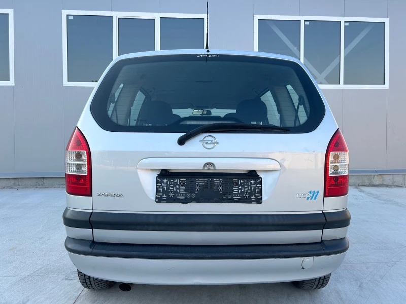 Opel Zafira Метан, снимка 4 - Автомобили и джипове - 46561917