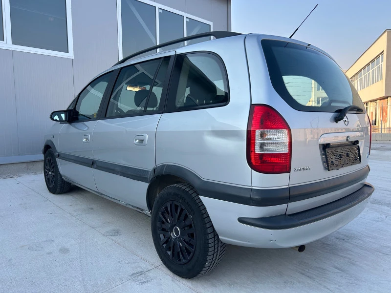 Opel Zafira Метан, снимка 3 - Автомобили и джипове - 46561917