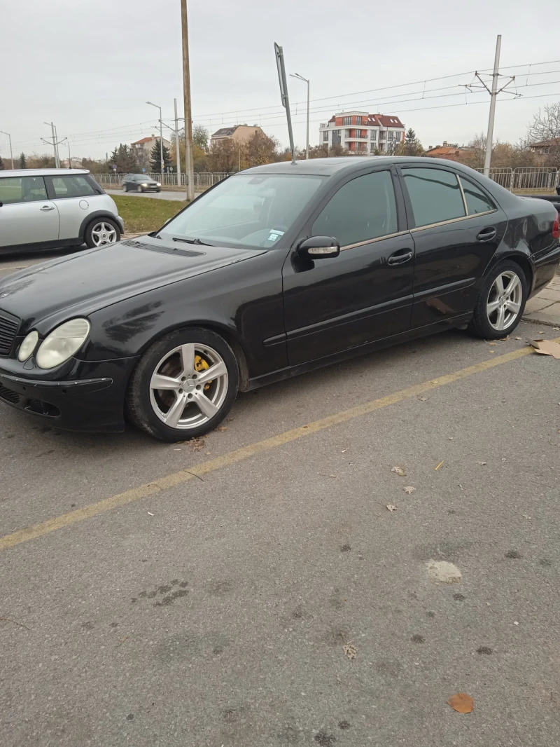 Mercedes-Benz E 270 2.7, снимка 5 - Автомобили и джипове - 47987065