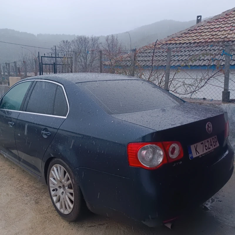 VW Jetta, снимка 5 - Автомобили и джипове - 48465310