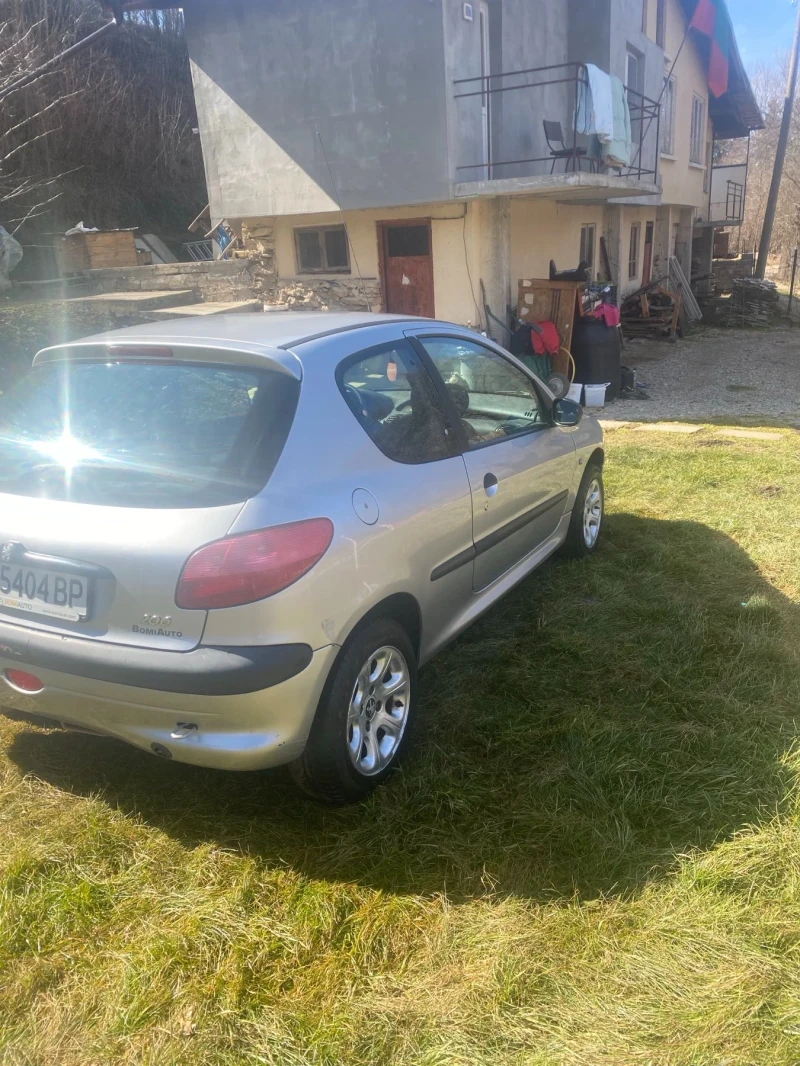 Peugeot 206 1.4, снимка 3 - Автомобили и джипове - 49430950