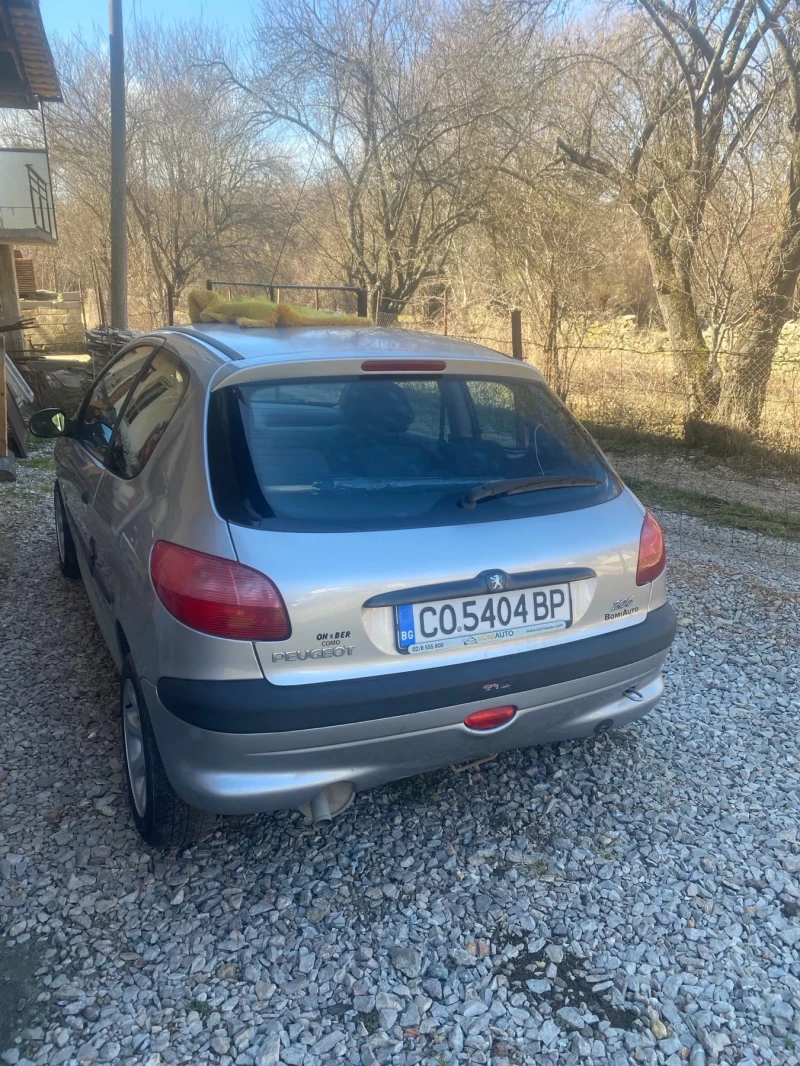 Peugeot 206 1.4, снимка 5 - Автомобили и джипове - 49430950