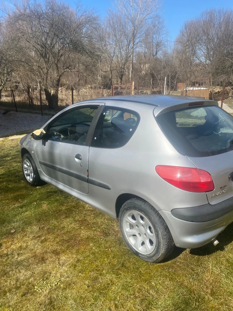 Peugeot 206 1.4, снимка 4 - Автомобили и джипове - 49430950