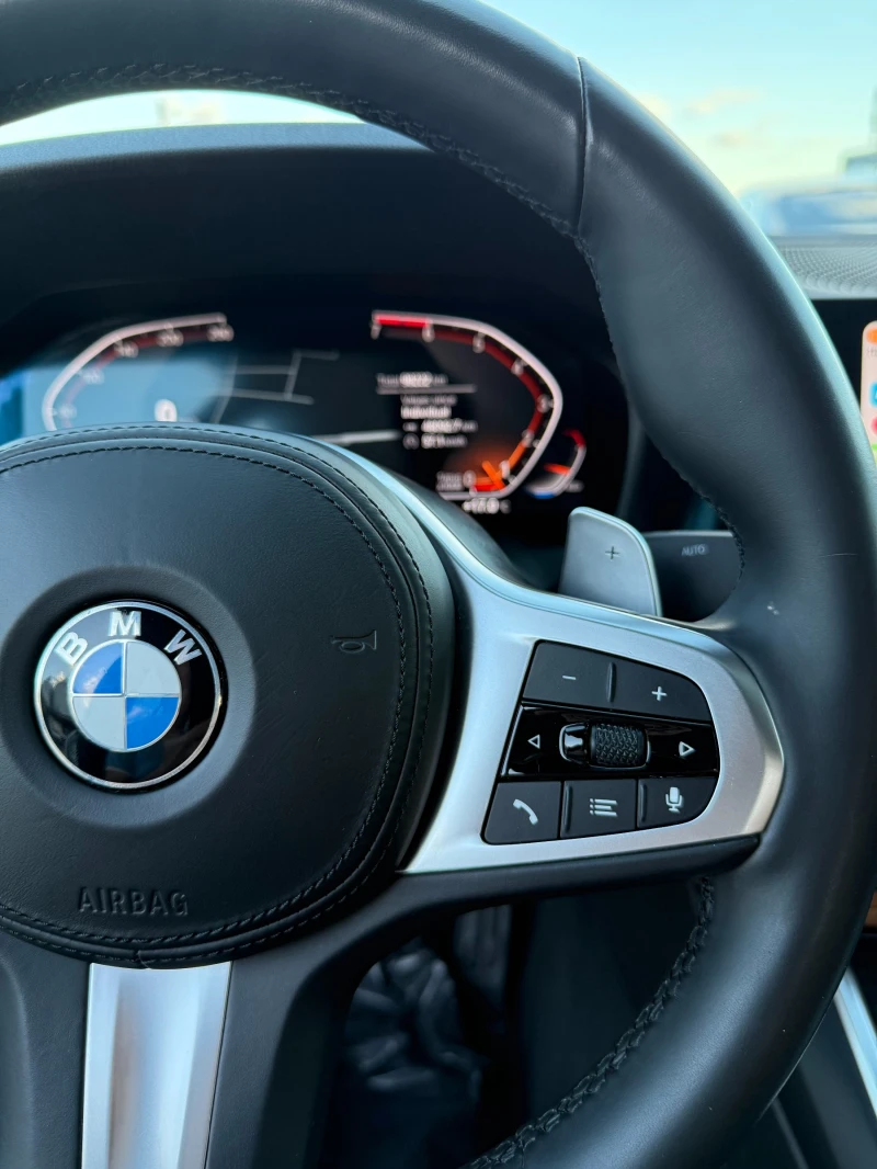 BMW 330 M-Sport Pack Individual, снимка 9 - Автомобили и джипове - 52174907