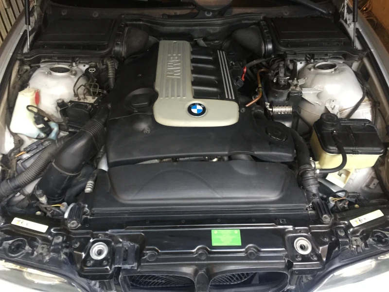 BMW 525, снимка 12 - Автомобили и джипове - 52217103