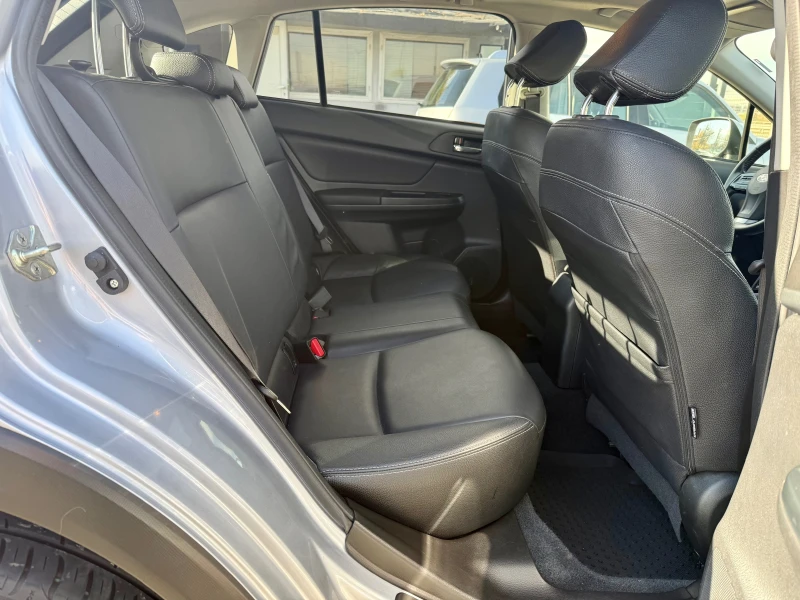 Subaru XV 2.0 АВТОМАТ/КОЖА/НАВИ, снимка 10 - Автомобили и джипове - 52283115