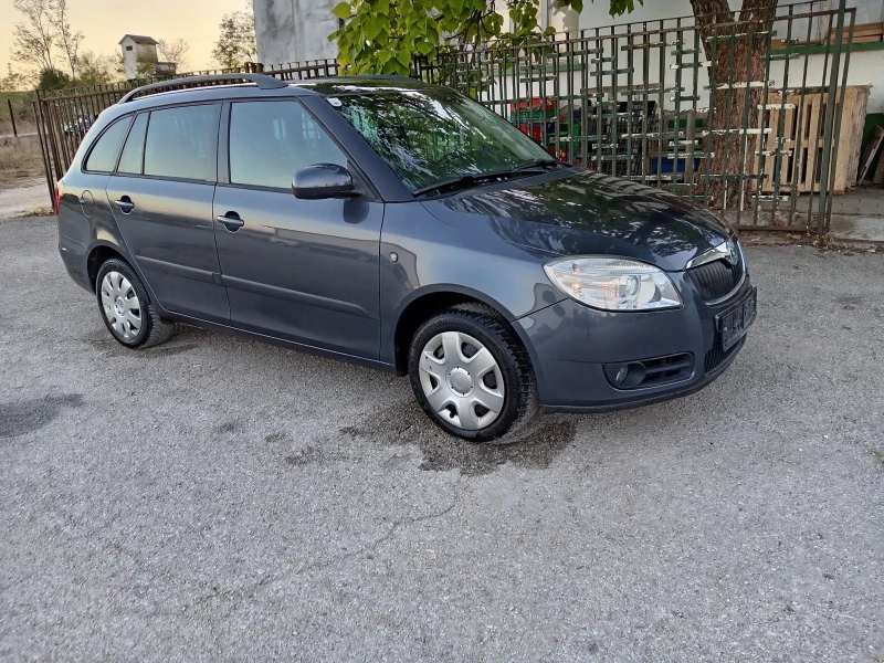 Skoda Fabia 1.4 тди 80 коня Топ състояние , снимка 3 - Автомобили и джипове - 52620381