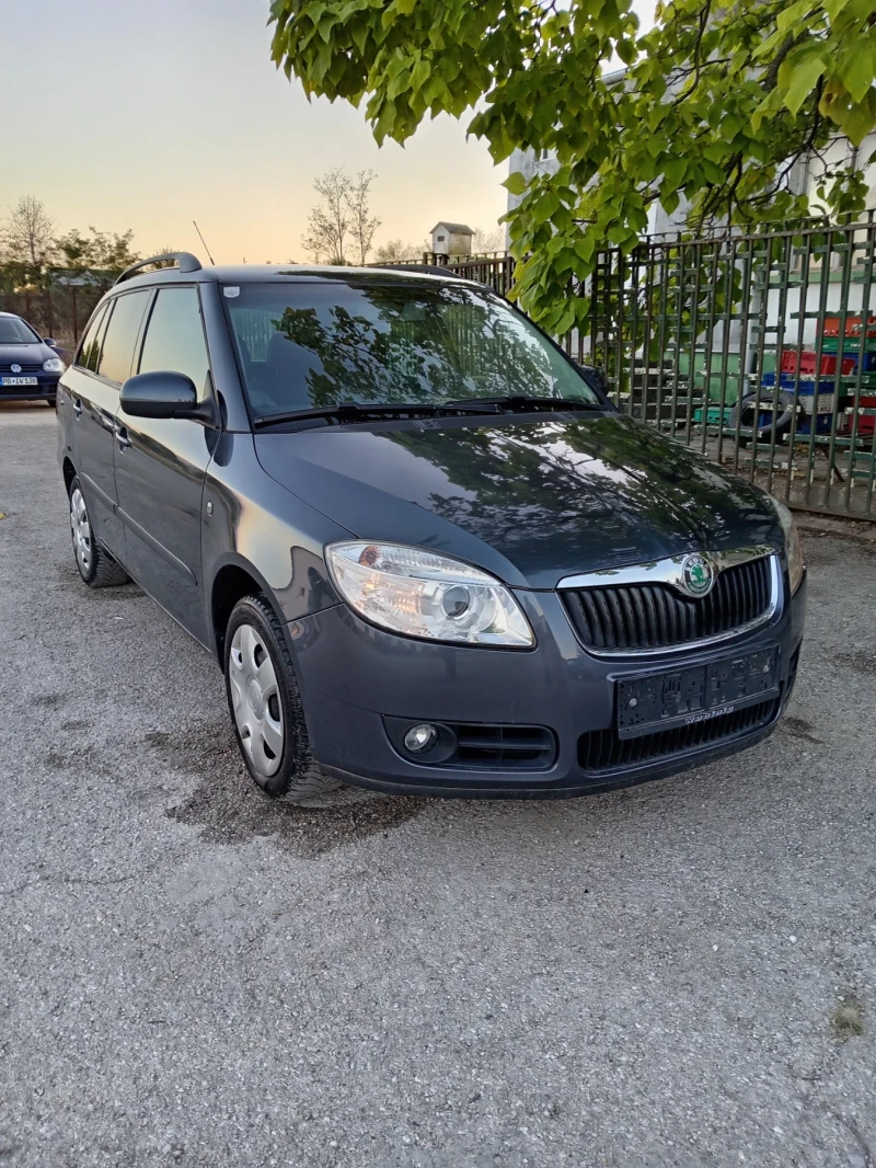 Skoda Fabia 1.4 тди 80 коня Топ състояние , снимка 2 - Автомобили и джипове - 52620381