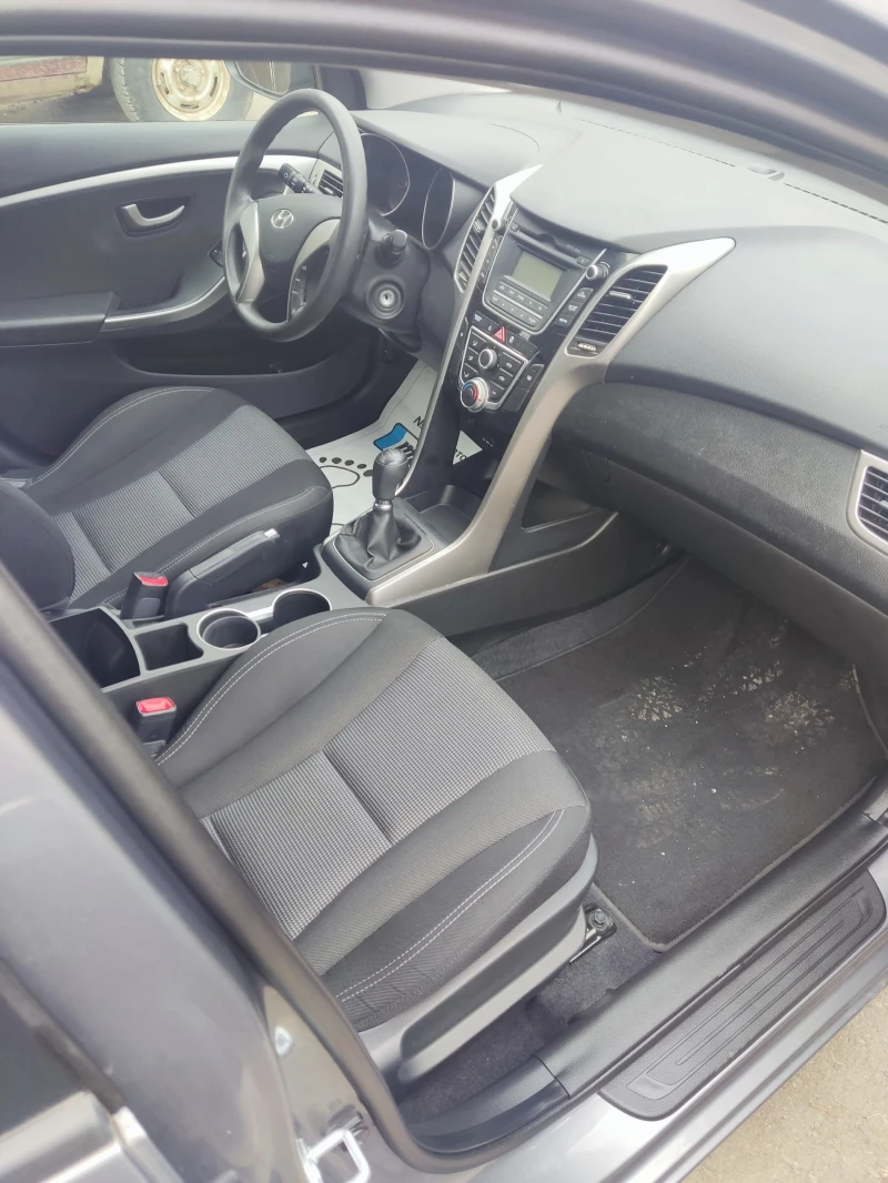 Hyundai I30 1.4, снимка 9 - Автомобили и джипове - 52680555